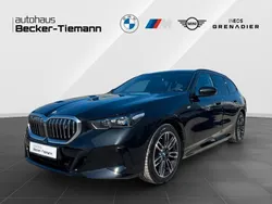 Saphirschwarz Gebraucht 2024 BMW i5 M Sport Limousine | 66.407 € (Etwas zu teuer)