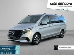 Mercedes V220