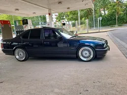 Schwarz Gebraucht 1993 BMW 525 M Sport Limousine | 13.000 €