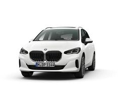 Gebraucht 2023 BMW 223 Active Tourer Luxury Line Van / Kleinbus | 34.996 € (Guter Preis)