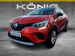 Rot Gebraucht 2023 Renault Captur Evolution SUV | 23.499 € (Fairer Preis)