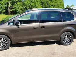 Braun Gebraucht 2016 VW Sharan Allstar Van / Kleinbus | 21.500 € (Fairer Preis)
