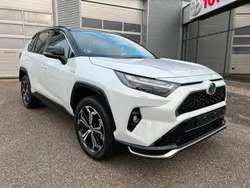 Perlweiß metallic 089 Gebraucht 2024 Toyota RAV4 Hybrid Style SUV | 48.490 € (Fairer Preis)