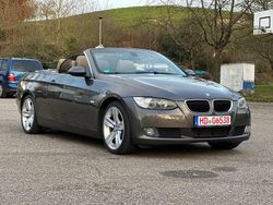 Braun Gebraucht 2011 BMW 320 Cabriolet Comfort Edition Cabrio | 9.890 € (Fairer Preis)