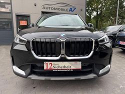 Black sapphire metallic Gebraucht 2023 BMW X1 Sport Line SUV | 36.499 € (Superpreis)