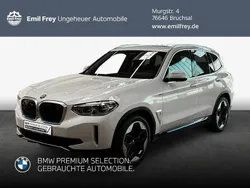 Weiß Gebraucht 2021 BMW iX3 Impressive SUV | 34.890 € (Fairer Preis)