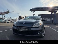 Grau Gebraucht 2013 Renault Mégane III Limousine | 4.600 € (Fairer Preis)