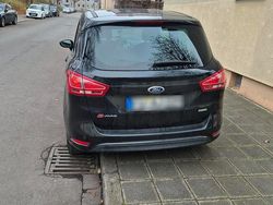 Schwarz Gebraucht 2014 Ford B-MAX Van / Kleinbus | 5.800 € (Fairer Preis)