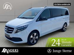 Bergkristallweiß Gebraucht 2023 Mercedes V300 Avantgarde Van / Kleinbus | 63.900 € (Fairer Preis)