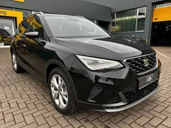 Schwarz Gebraucht 2024 Seat Arona FR SUV | 24.430 € (Fairer Preis)