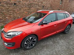 Rot Gebraucht 2015 Renault Mégane GrandTour LIMITED Kombi | 7.290 € (Fairer Preis)