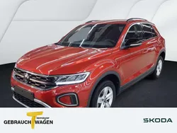 Rot Gebraucht 2025 VW T-Roc Goal SUV | 23.870 € (Guter Preis)