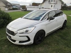 Weiß Gebraucht 2016 DS Automobiles DS5 Kleinwagen | 5.400 €
