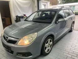 Silber Gebraucht 2007 Opel Vectra Edition Kombi | 3.490 € (Fairer Preis)