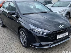 Schwarz Gebraucht 2024 Hyundai i20 Trend Limousine | 17.777 € (Guter Preis)