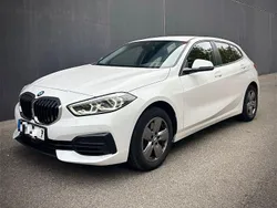 Weiß Gebraucht 2021 BMW 118 Kleinwagen | 19.880 € (Fairer Preis)