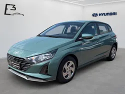 Grün Neu 2025 Hyundai i20 Select Limousine | 18.490 € (Superpreis)