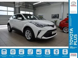 Schneeweiß Gebraucht 2022 Toyota C-HR SUV | 25.840 € (Fairer Preis)