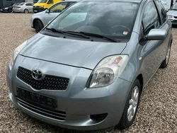 Grau Gebraucht 2006 Toyota Yaris Kleinwagen | 1.450 € (Guter Preis)