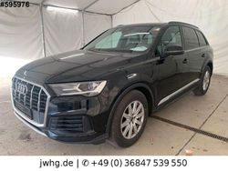 Mythosschwarz (metallic) Gebraucht 2022 Audi Q7 Sport SUV | 43.990 € (Guter Preis)