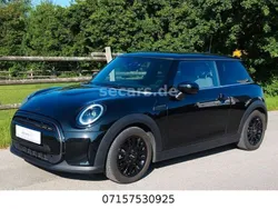 Midnight black metallic Gebraucht 2022 Mini ONE Kleinwagen | 20.400 € (Fairer Preis)