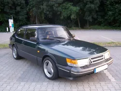 Grün Gebraucht 1993 Saab 900 Kleinwagen | 6.900 €
