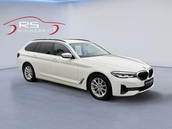 Weiß Gebraucht 2022 BMW 520 Sport Line Kombi | 24.490 € (Fairer Preis)