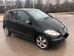 Schwarz Gebraucht 2008 Mercedes A160 Kombi | 800 € (Fairer Preis)