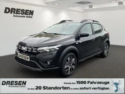 Schwarz Neu 2025 Dacia Sandero Expression Kleinwagen | 21.335 € (Fairer Preis)