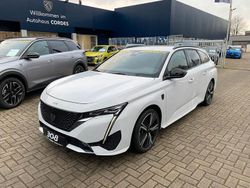 Weiß Gebraucht 2024 Peugeot 308 SW GT Kombi | 23.950 € (Fairer Preis)