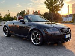 Schwarz Gebraucht 2001 Audi TT Roadster S-Line Cabrio | 6.399 € (Fairer Preis)