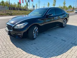 Schwarz Gebraucht 2016 Infiniti Q70 Sport Tech Limousine | 17.500 €