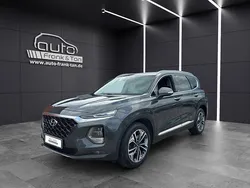 Grau Gebraucht 2020 Hyundai Santa Fe Premium SUV | 26.999 € (Fairer Preis)