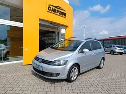 Reflexsilber (metallic) Gebraucht 2010 VW Golf Plus Cross Team Van / Kleinbus | 4.990 € (Fairer Preis)