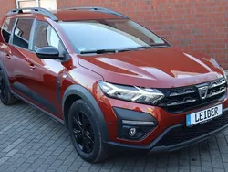 Braun Gebraucht 2022 Dacia Jogger Extreme Kombi | 18.590 € (Fairer Preis)