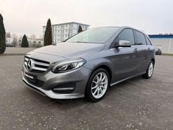 Grau Gebraucht 2017 Mercedes 200 Limousine | 12.990 € (Guter Preis)