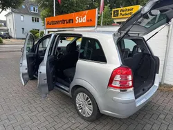 Argon silber/ice silver (m2) Gebraucht 2011 Opel Zafira Design Edition Van / Kleinbus | 5.630 € (Fairer Preis)