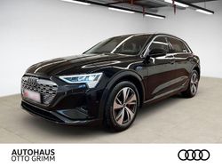 Mythosschwarz metallic Gebraucht 2023 Audi Q8 e-tron Advanced SUV | 54.979 € (Fairer Preis)