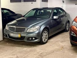 Grau Gebraucht 2011 Mercedes C180 Limousine | 9.800 €