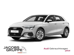 Ibisweiß Gebraucht 2023 Audi A3 Sportback e-tron Ambiente Limousine | 26.870 € (Guter Preis)