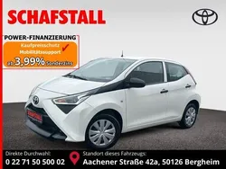 Weiss (white) Gebraucht 2020 Toyota Aygo Kleinwagen | 8.979 € (Guter Preis)