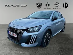 Grau / artense grau Neu 2025 Peugeot 208 Allure Kleinwagen | 28.490 € (Etwas zu teuer)