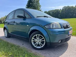 Blau Gebraucht 2000 Audi A2 Kleinwagen | 4.998 €