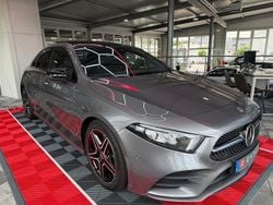 Grau Gebraucht 2022 Mercedes A220 AMG line Limousine | 32.480 € (Teuer)