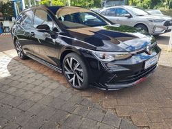 Schwarz Gebraucht 2024 VW Golf VIII R-line Kombi | 31.888 € (Etwas zu teuer)