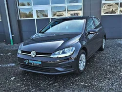 Uranograu (metallic) Gebraucht 2018 VW Golf VII Trendline Limousine | 14.500 € (Guter Preis)