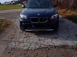 Blau Gebraucht 2010 BMW X1 SUV | 8.250 € (Fairer Preis)