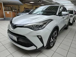 Platinumweiß perleffekt Gebraucht 2022 Toyota C-HR Team SUV | 23.690 € (Fairer Preis)