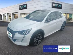 Weiß Gebraucht 2021 Peugeot e-208 GT Kleinwagen | 16.880 € (Fairer Preis)