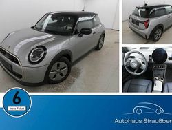 Silberkeine angabe Gebraucht 2024 Mini Cooper Favoured Kleinwagen | 23.590 € (Superpreis)